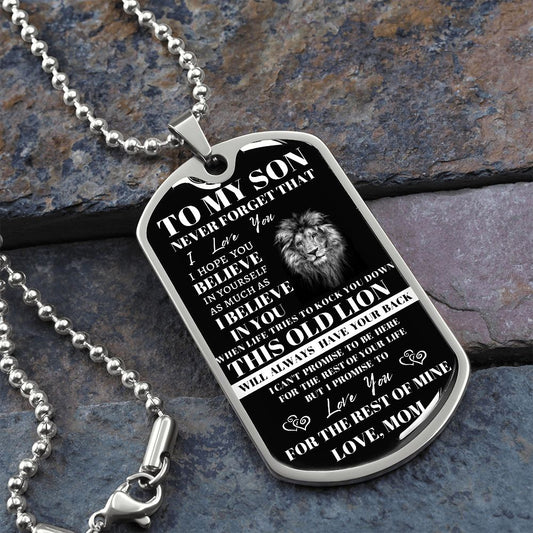 DOG TAG LION NEVER FORGET