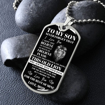 DOG TAG LION NEVER FORGET
